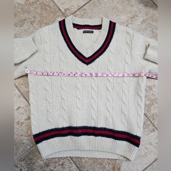 Brandy Melville Large White Wool Cricket Varsity Preppy Sweater Nikki Trimming - Picture 6 of 7